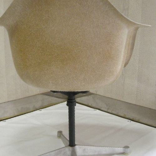 □ イームズ アーム シェル ・ コンタクト ベース / ビンテージ