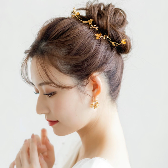 MA207 ヘッドドレス　ヘッドアクセサリー　蝶々モチーフ　髪飾り 結婚式　前撮り 卒業式 1枚目の画像