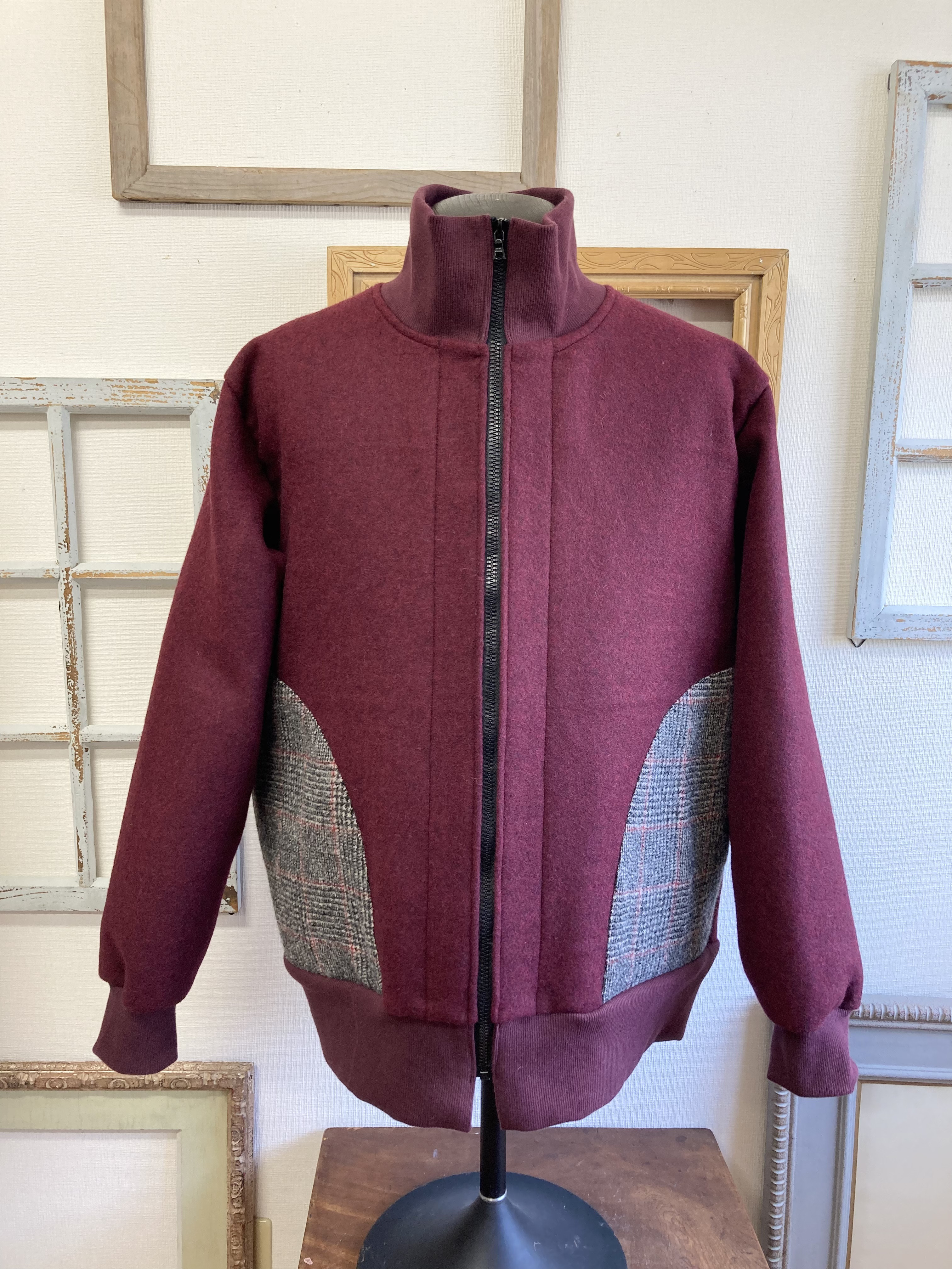 セール価格★男女兼用❤️リブ襟チェック柄ポケットのウールブルゾンジャケット エンジ（サイズメンズL、レディース L L）