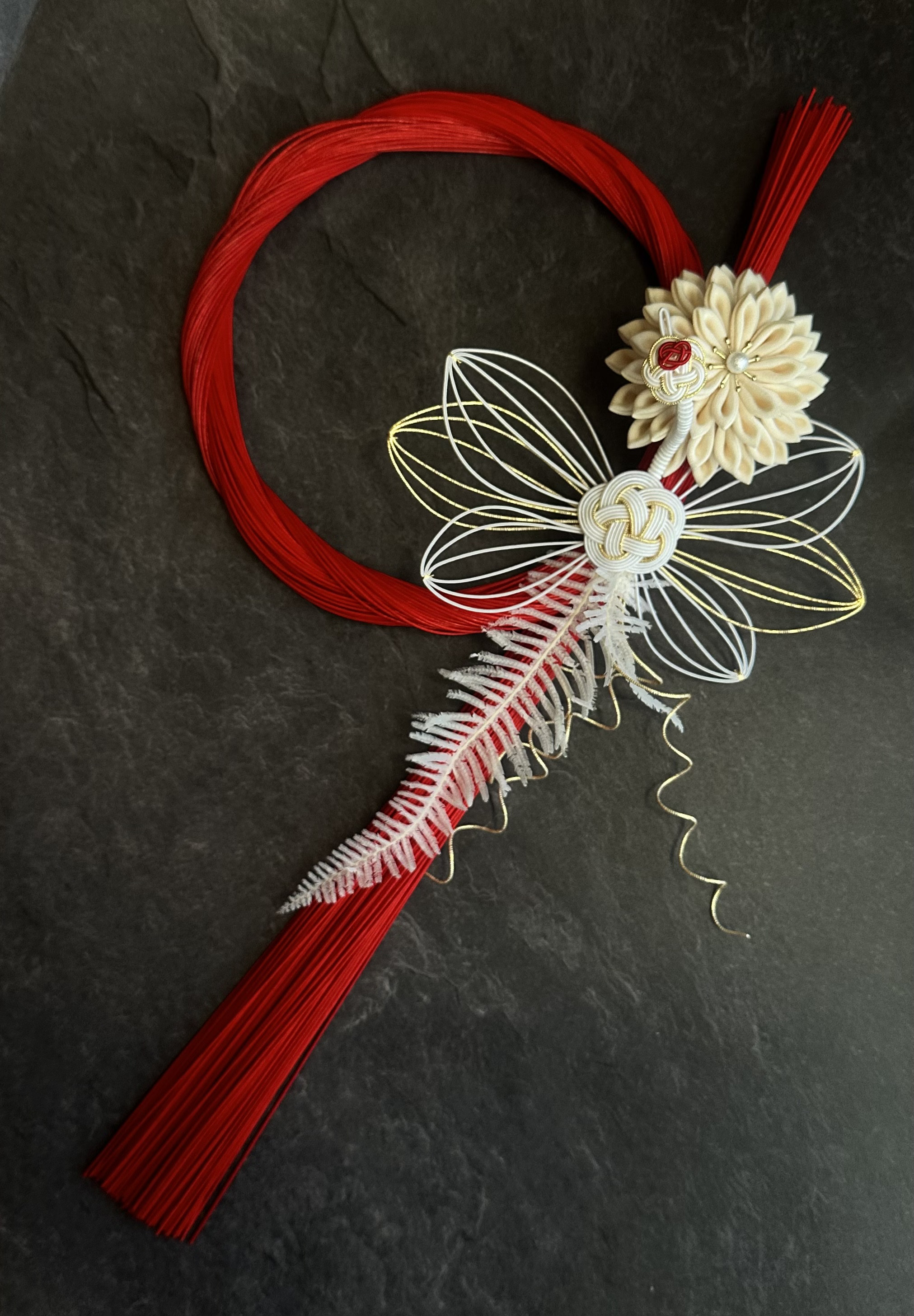 水引しめ縄(大)赤×ダリア 4,631円