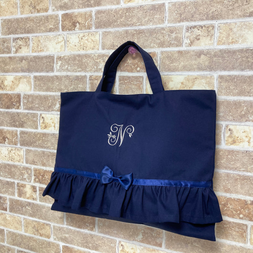 オーダー商品　イニシャル　お名前刺繍入り　防災頭巾カバー座布団、背もたれ両方可能 オーダー商品 イニシャル刺繍入り 防災頭巾カバー 背もたれ