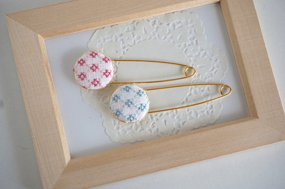 刺繍ストールピン「模様01（ブルー）」 5枚目の画像