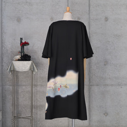 フリル袖の黒留チュニックワンピース/平安時代屏風　フリーサイズ　 着物リメイク　 kimono 4枚目の画像