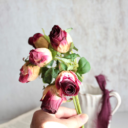 【花瓶付き】ドライフラワーのような造花setグラデーションローズの投げ入れアレンジ 10枚目の画像