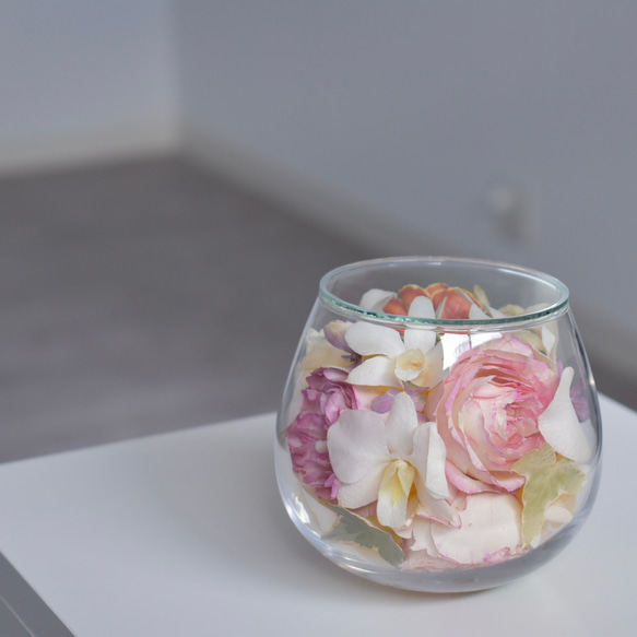 「mimus」ミムス　バラと紫陽花の小さなドライフラワー　ガラスドーム 【一点モノ】 7枚目の画像