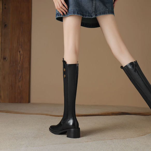 痩せて長足の牛革直筒ブーツ冬の金属ボタン真皮長靴22-24.5サイズ 3880 