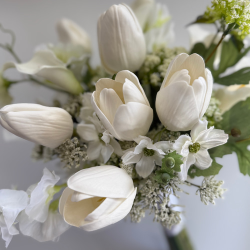 チューリップ♡白グリーンウェディングブーケ＆ブートニア【アーティ