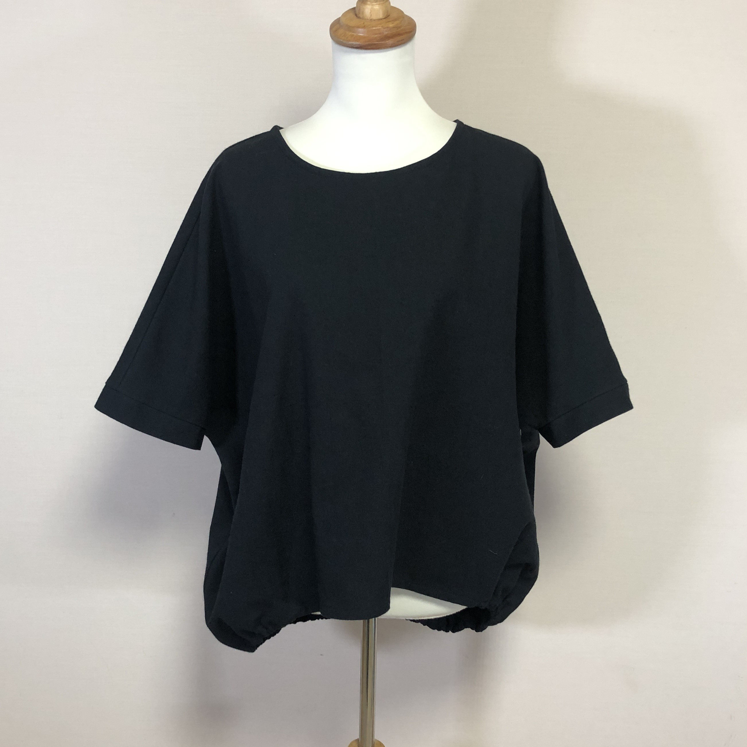 バルーンプルオーバー◆黒【やわらかコットンリネン】◆フリーサイズ