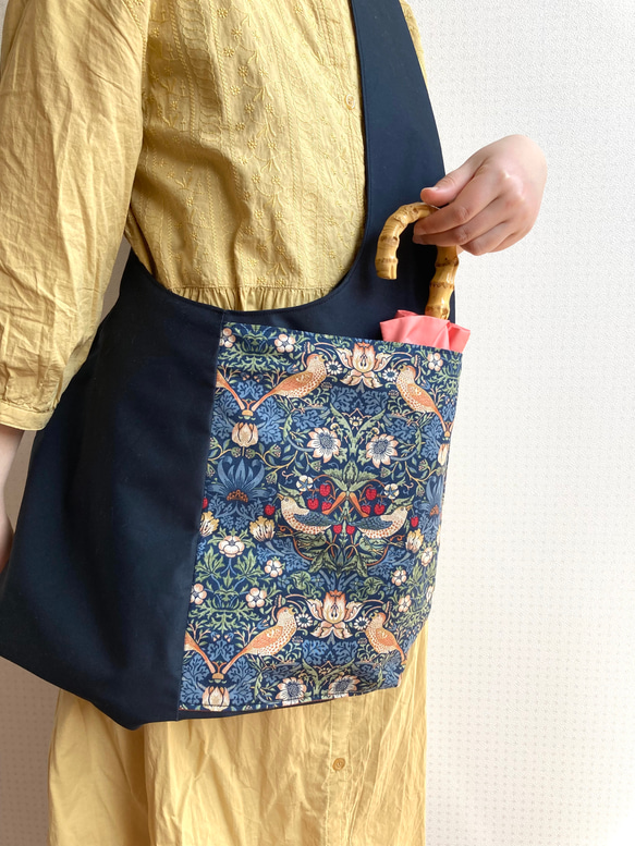 肩掛けが楽なショルダーバッグ 大きな外ポケットが便利 ラウンド