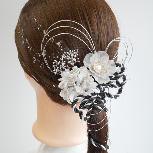 A135 ポニーテール 黒×シルバー 組紐 水引 ドライフラワー 髪飾り 成人