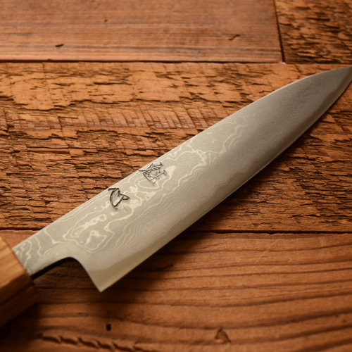 手造り鍛造 ダマスカス 多層鋼 ペティナイフ 135mm 包丁 樫八角柄 包丁