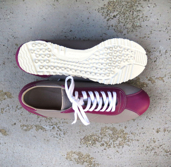[紫色 x 紫色] 經典設計和高品質真皮！ EMA運動鞋/煙紫x粉紫 第10張的照片