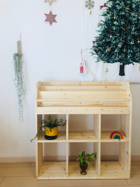 木の温かみがある絵本棚　無垢材　本棚　ブックシェルフ 木の温かみがある絵本棚 無垢材 ブックシェルフ - あっきーお工房