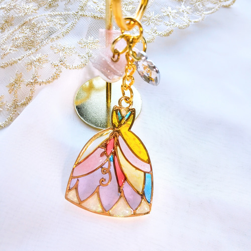 プリンセスドレス チャーム キーホルダー Lueur 通販 16994601｜Creema