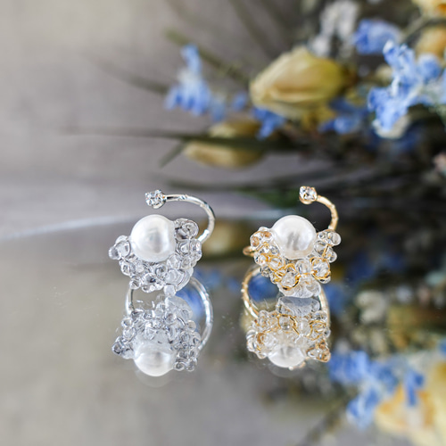 ガラスビーズと淡水パール ピアス イヤリング ゴールド ピアス
