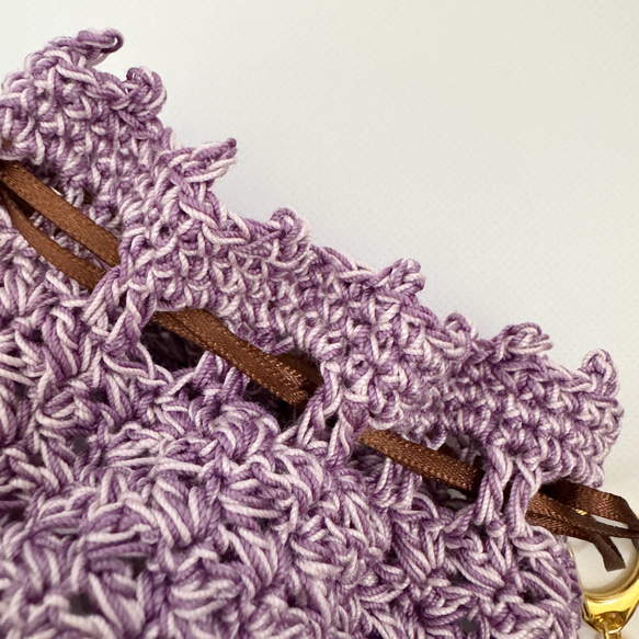 レース糸のミニ巾着 インコちゃんが選べるチャーム付き 紫系 12枚目の画像
