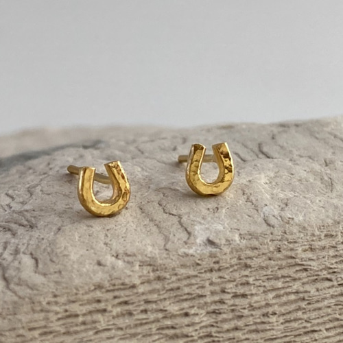 K24純金◇馬蹄ホースシュースタッドピアス◇（片耳分～）K18ポスト＋