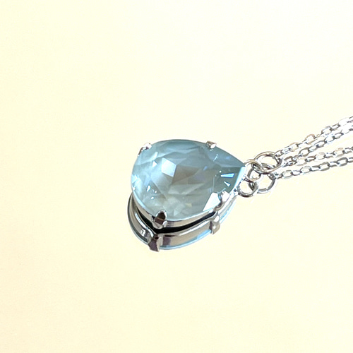 クリスタルアゲイヴイグナイト クリスタル ネックレス シルバー