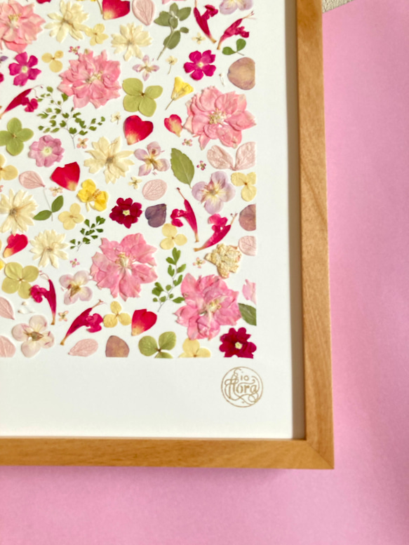 桃色ピンク　春色押し花アート　推しカラーピンク　A4サイズ  io floraの美しい押花アート - 自然の美しさをあな 4枚目の画像
