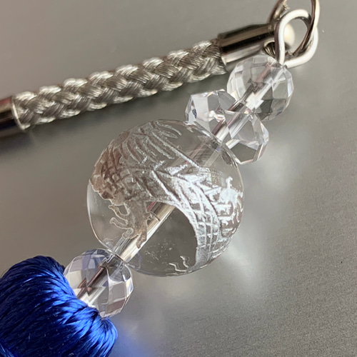 本水晶の龍彫刻