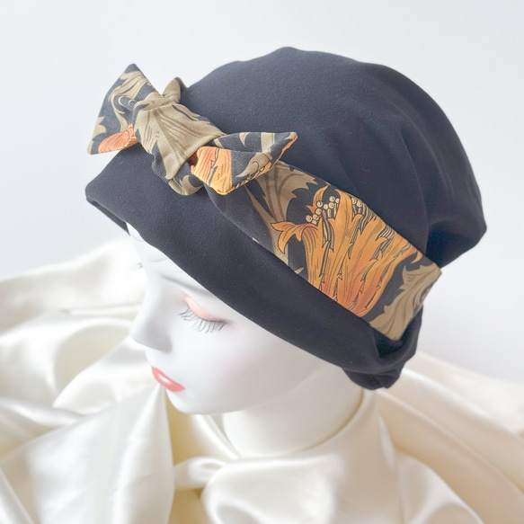 ❤︎エレガント ターバン風　ニット キャップ　黒に近いチャコールグレー✖️ アネモネブラック　ケア帽子　母のプレゼント 2枚目の画像