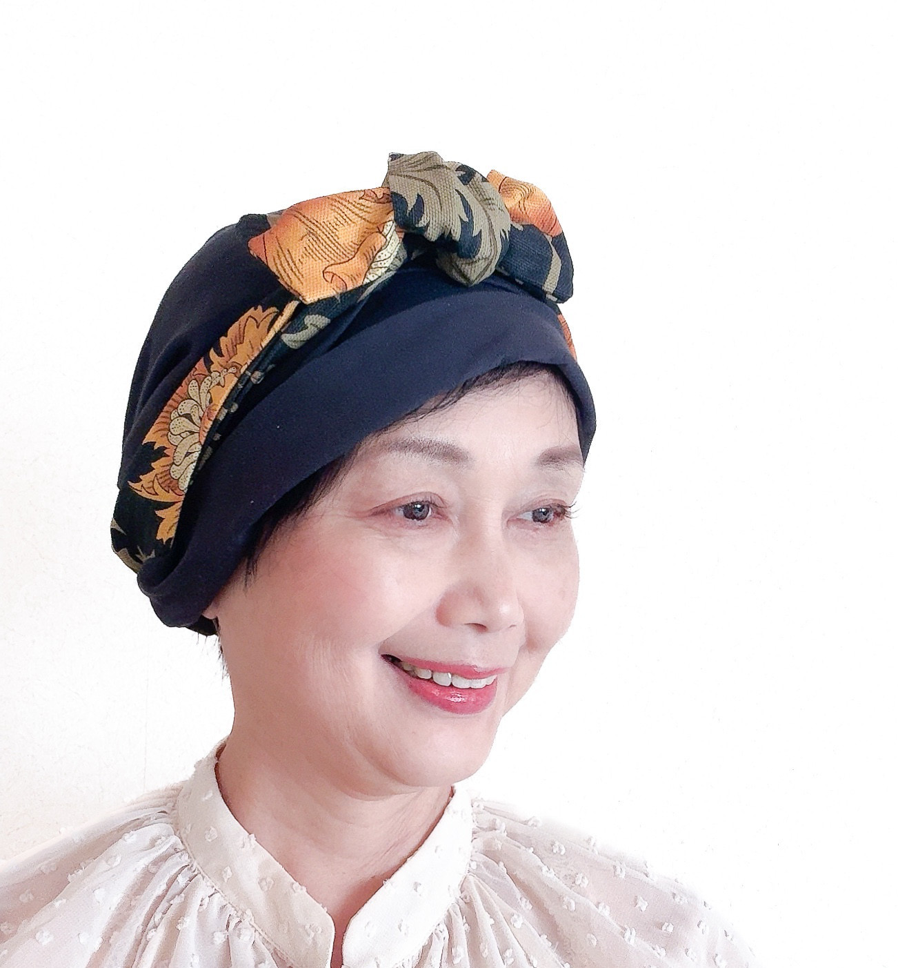 リラックス＆ちょっとお出かけ用　チェンジターバン　ケア帽子　✖️ アネモネブラック　プレゼントにも　痛くならない　ソフト