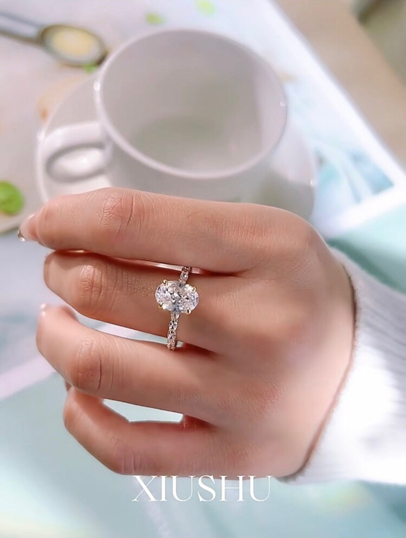 オーバル ゴールド 高炭素ダイヤモンド キラキラ ゴージャス ラグジュアリー白 ホワイト 指輪 リング シンプル 14枚目の画像