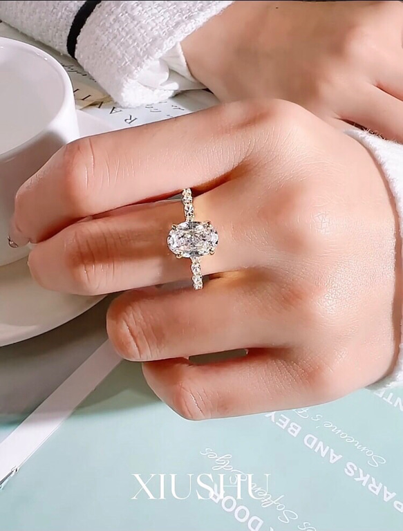 オーバル ゴールド 高炭素ダイヤモンド キラキラ ゴージャス ラグジュアリー白 ホワイト 指輪 リング シンプル 11枚目の画像