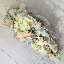 スイトピーと新芽のふんわりガーランド　スワッグ 壁飾り 壁掛け テーブル装花 ギフト 母の日 お祝い 11枚目の画像