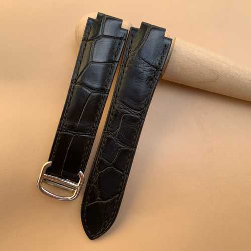 ノッチ付き時計ストラップ - カルティエ バルーン、ティソ PRX、オリス