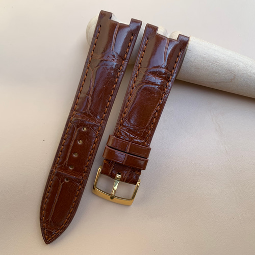 新品・未使用・替えストラップ付きNEWYORKER アナログ時計 レザーベルト ノッチ付き時計ストラップ - すべての時計に使用できるブラウン