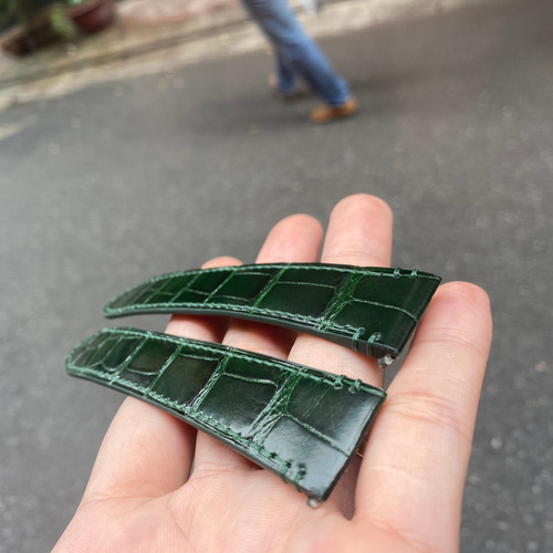 カルティエ サントス用アリゲーター ウォッチ ストラップ カルティエ サントス用アリゲーター ウォッチ ストラップ