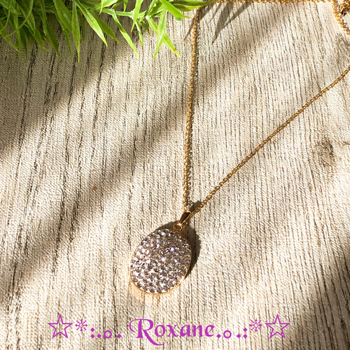 クリスタル スワロフスキー ネックレス オーバル 型 キラキラ輝く