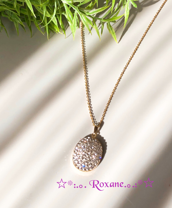 クリスタル スワロフスキー ネックレス オーバル 型 キラキラ輝く