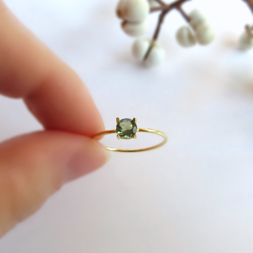 希少石】4.5mm「モルダバイト」リング 指輪・リング KUON 通販