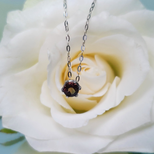 モンゴル産 宝石質 カラーチェンジアンデシン Pt950ペンタントトップ