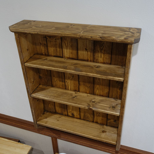 ウォールシェルフ 壁掛けラック 3段 パイン無垢材 フック付き ダーク