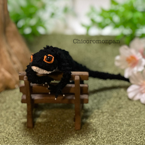 ※専用ページ※トカゲのあみぐるみ トカゲ あみぐるみ ハンドメイド 爬虫類 - メルカリ