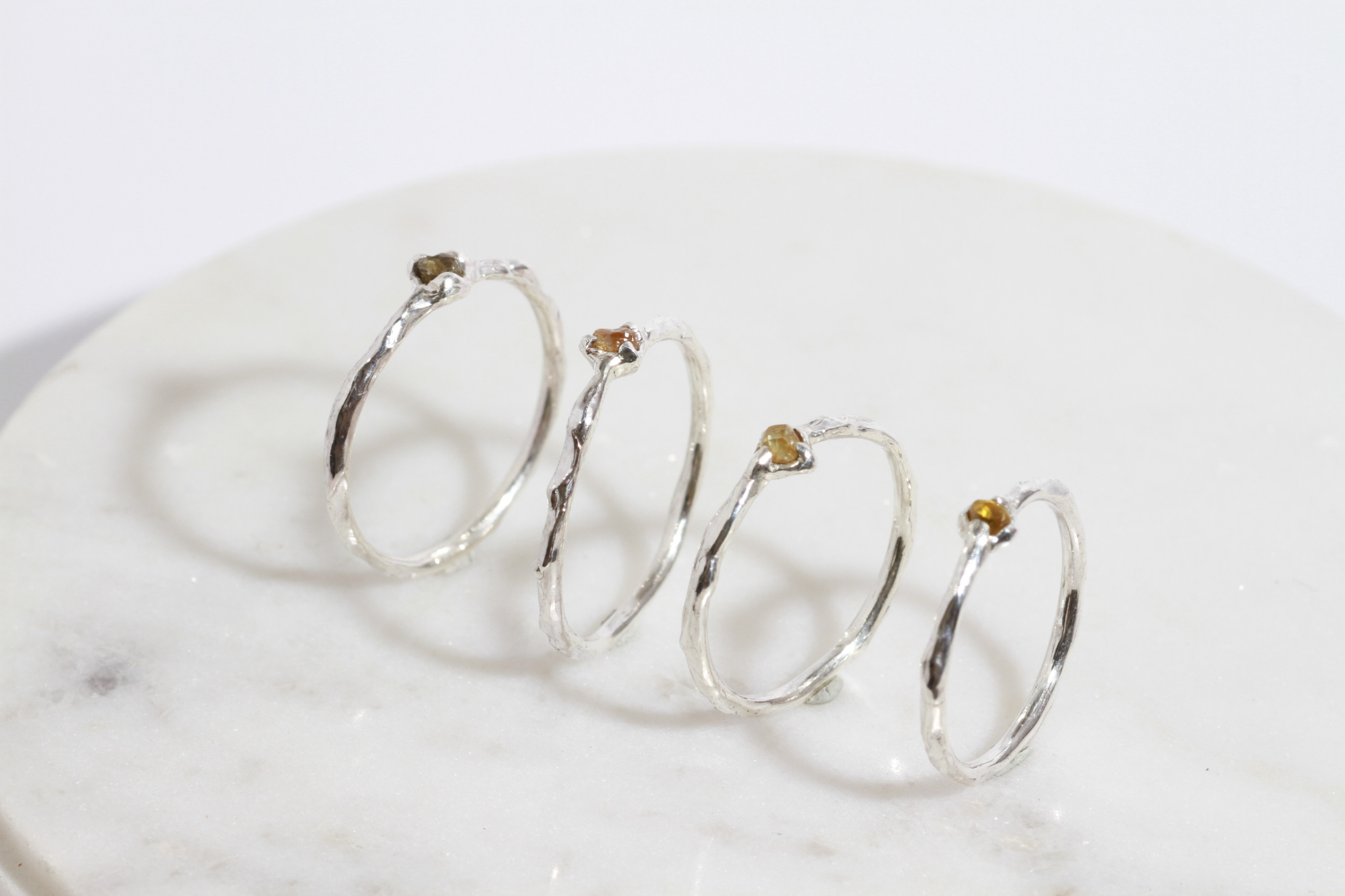 water flow ring　ラフカットダイヤモンド/SV925