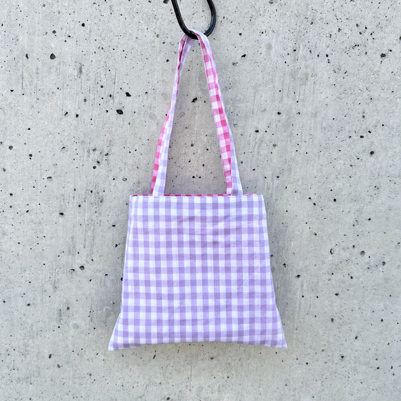 REVERSIBLE TRAPEZOID BAG 4枚目の画像