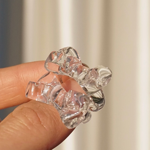 8-20号 クリアなリボンのレジンリング レジン指輪 シンプルなデザイン