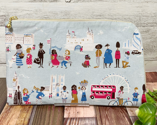 ラミネート歯ブラシポーチ Cathロンドンピープル❤️Handmade 潜り込ん 