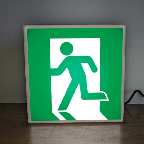 ジャンクスタイル 誘導灯 非常口 インテリアに 看板 点滅タイプ 落書き