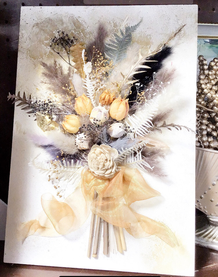 【秋限定2024】 ウッドホワイトスタンドに♡ドライフラワーアレンジが咲いた♡フラワーブーケ♡お洒落♡贈呈用にも