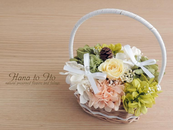 【ゼクシィ掲載】[リングピロー] フラワーウェディング　-natural minibasket-　Ver.9 1枚目の画像