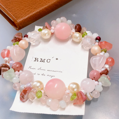 RMC*菩提寺とハートのローズクォーツのお花畑 天然石ブレスレット