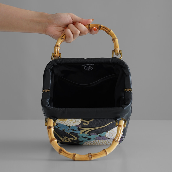 西陣織とスムースレザーのニュームバッグ 