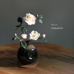 【共箱付】純寿作 本金彩椿模様 花瓶 美術工芸品 送料無料】 純金 胡蝶蘭 2本立 C 170g / 光則（金工芸） 高級