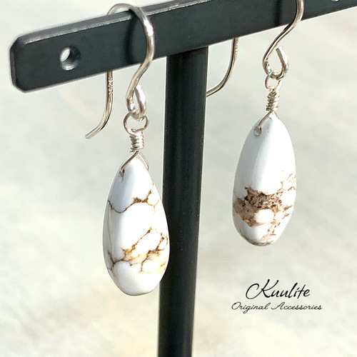 Silver925〉ワイルドホース ロングペアシェイプ ピアス