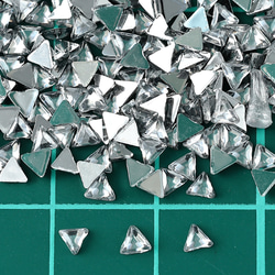 ラインストーン 3ｍｍ クリア 三角 9000粒 立体 ネイル デコ 封入 レジン ハンドメイド パーツ BD3492 5枚目の画像